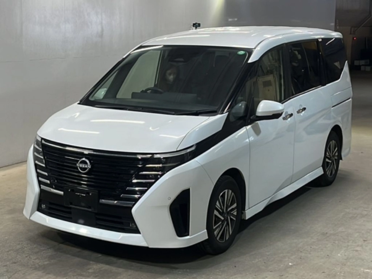 NISSAN SERENA FC28 2023