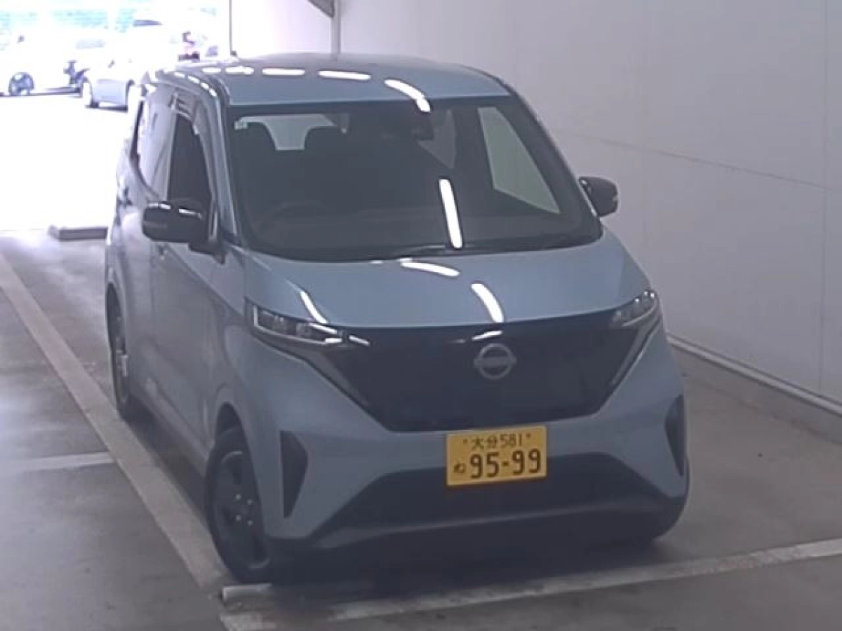 NISSAN SAKURA B6AW 2024