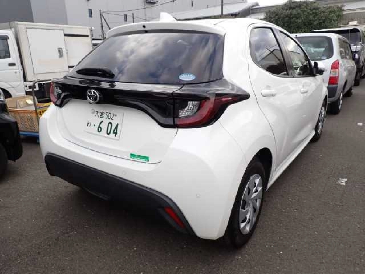 TOYOTA YARIS