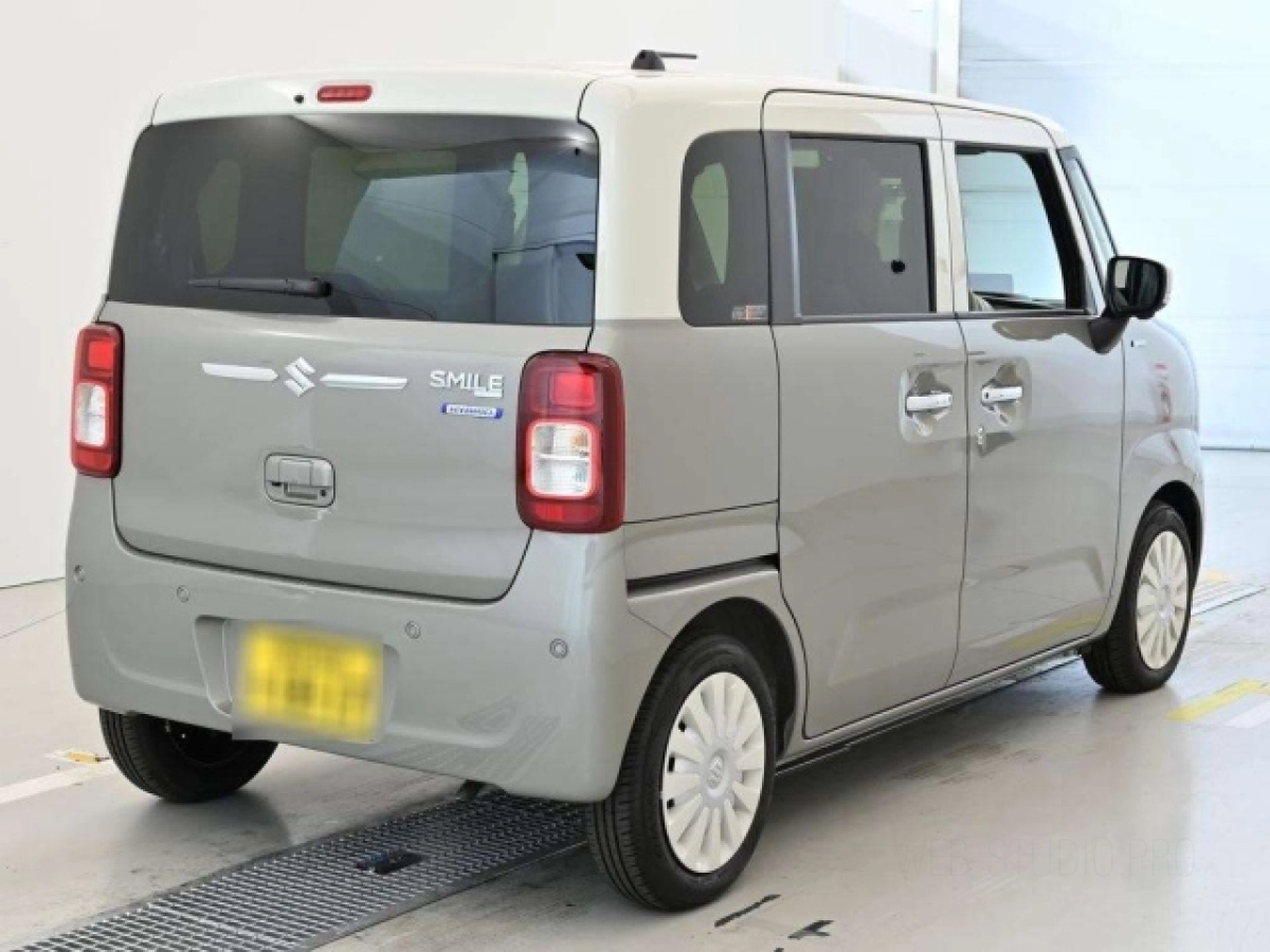 SUZUKI WAGON R SMILE