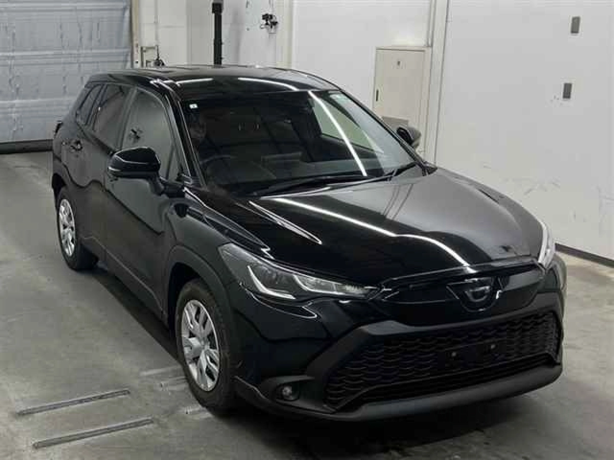 TOYOTA COROLLA CROSS ZSG10 2024