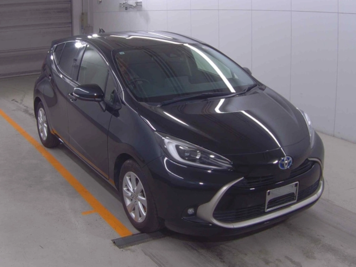 TOYOTA AQUA MXPK11 2021