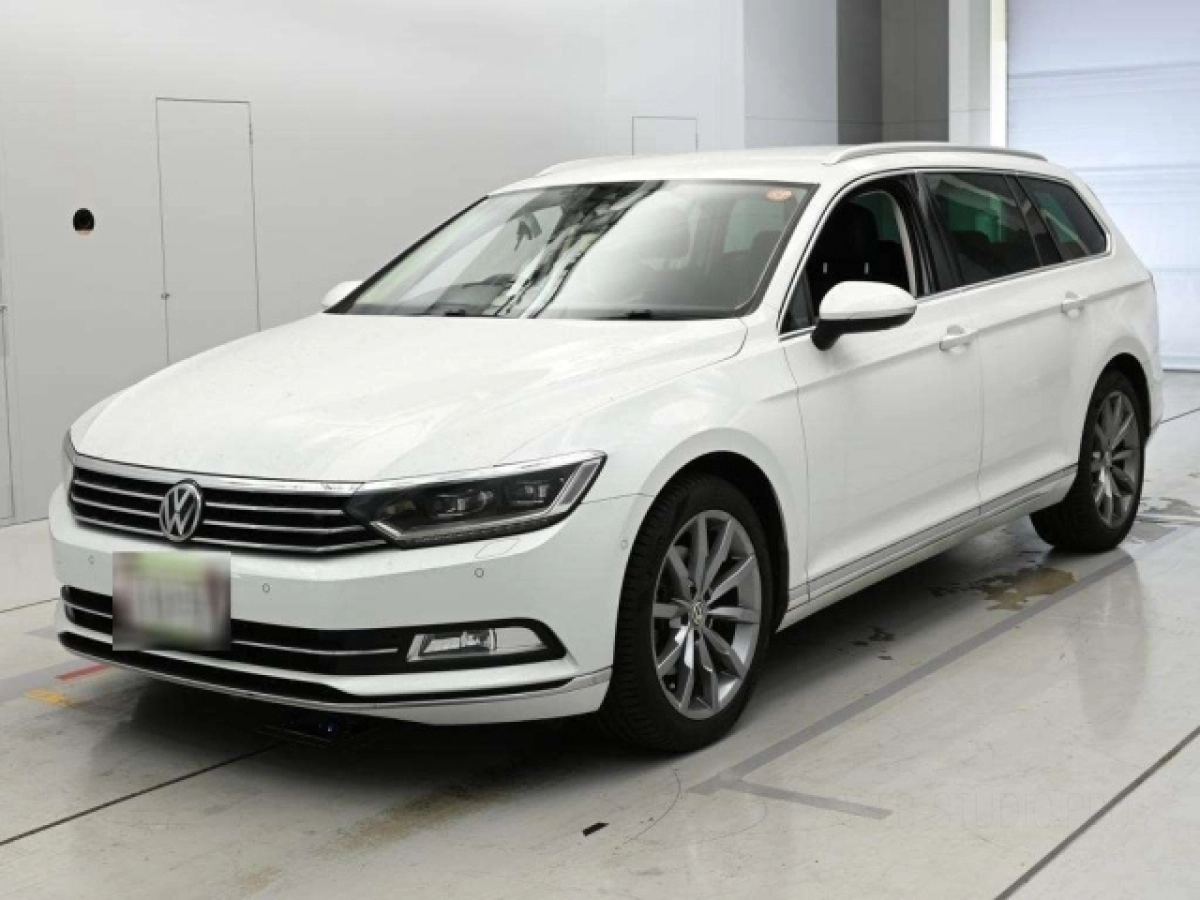 VOLKSWAGEN PASSAT VARIANT 3CDFC 2019