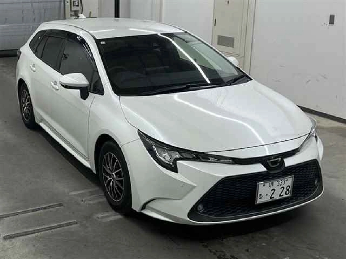 TOYOTA COROLLA TOURING ZRE212W 2021