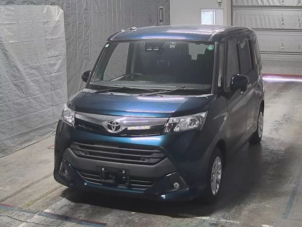 TOYOTA TANK M900A 2019