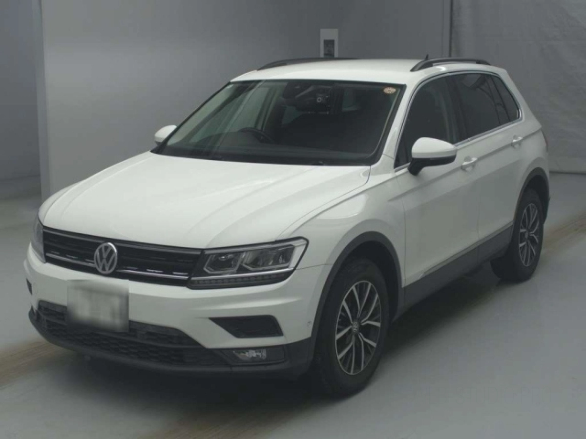 VOLKSWAGEN TIGUAN 5NDFGF 2020