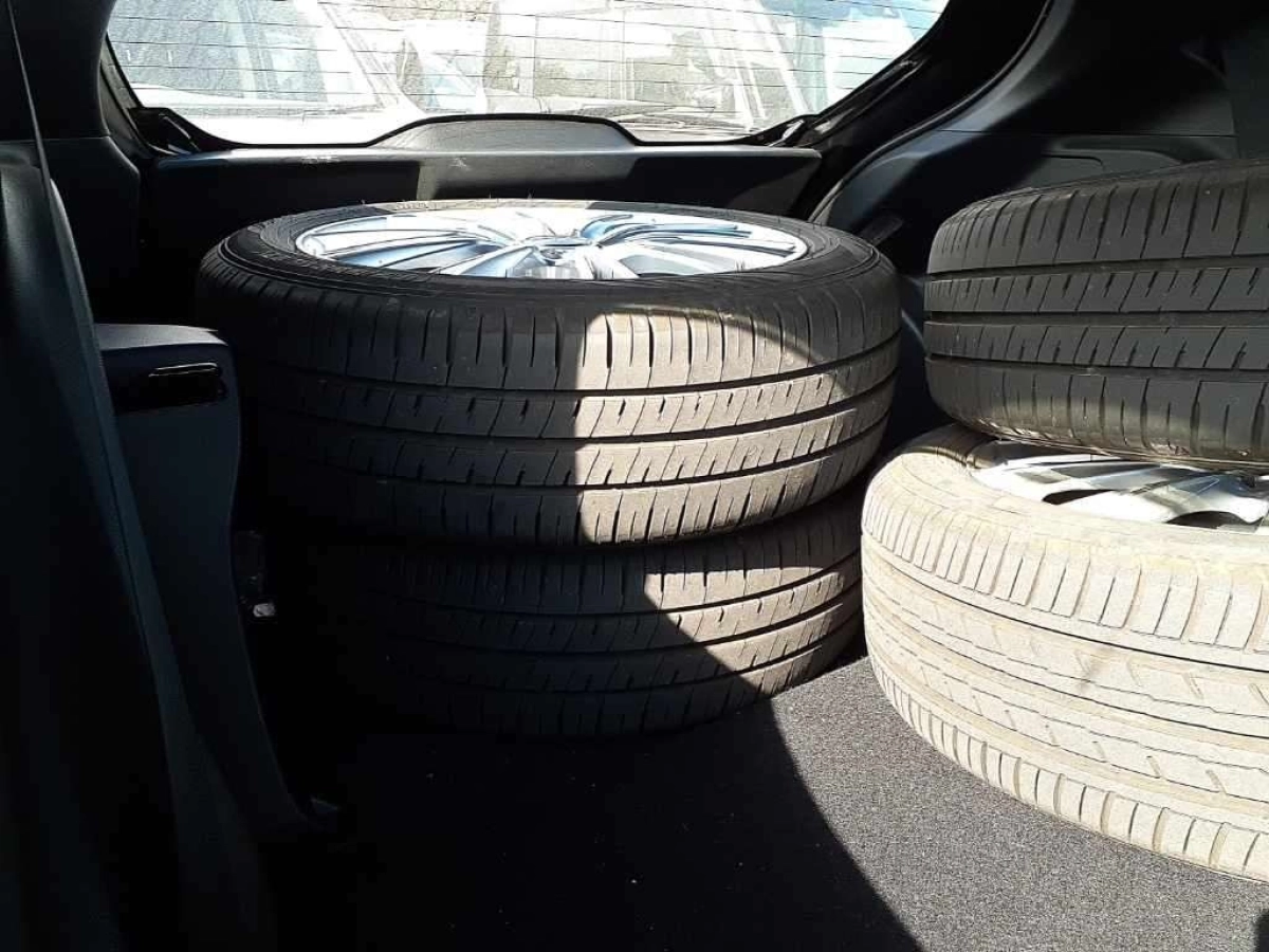 TOYOTA YARIS MXPH10 2021