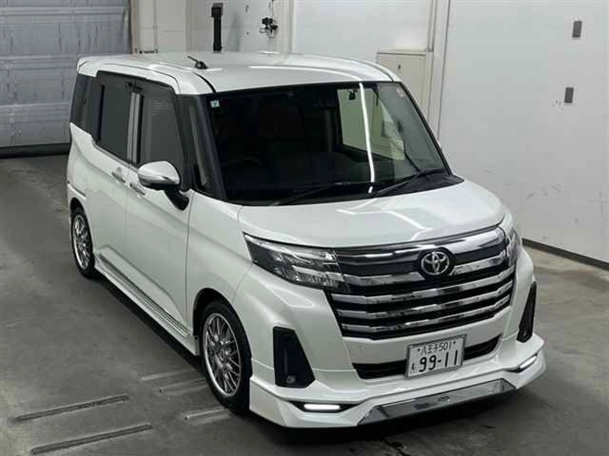 TOYOTA ROOMY M900A 2023