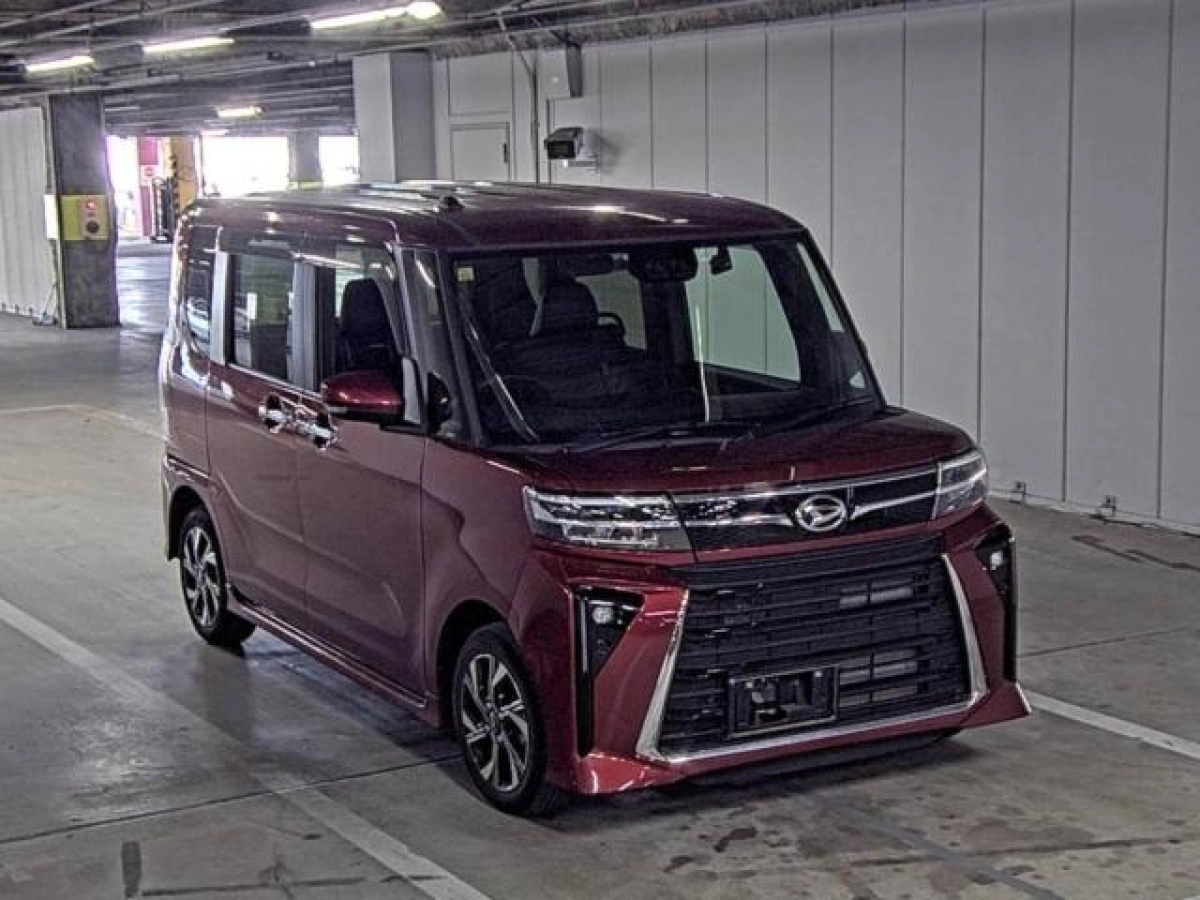 DAIHATSU TANTO LA650S 2023
