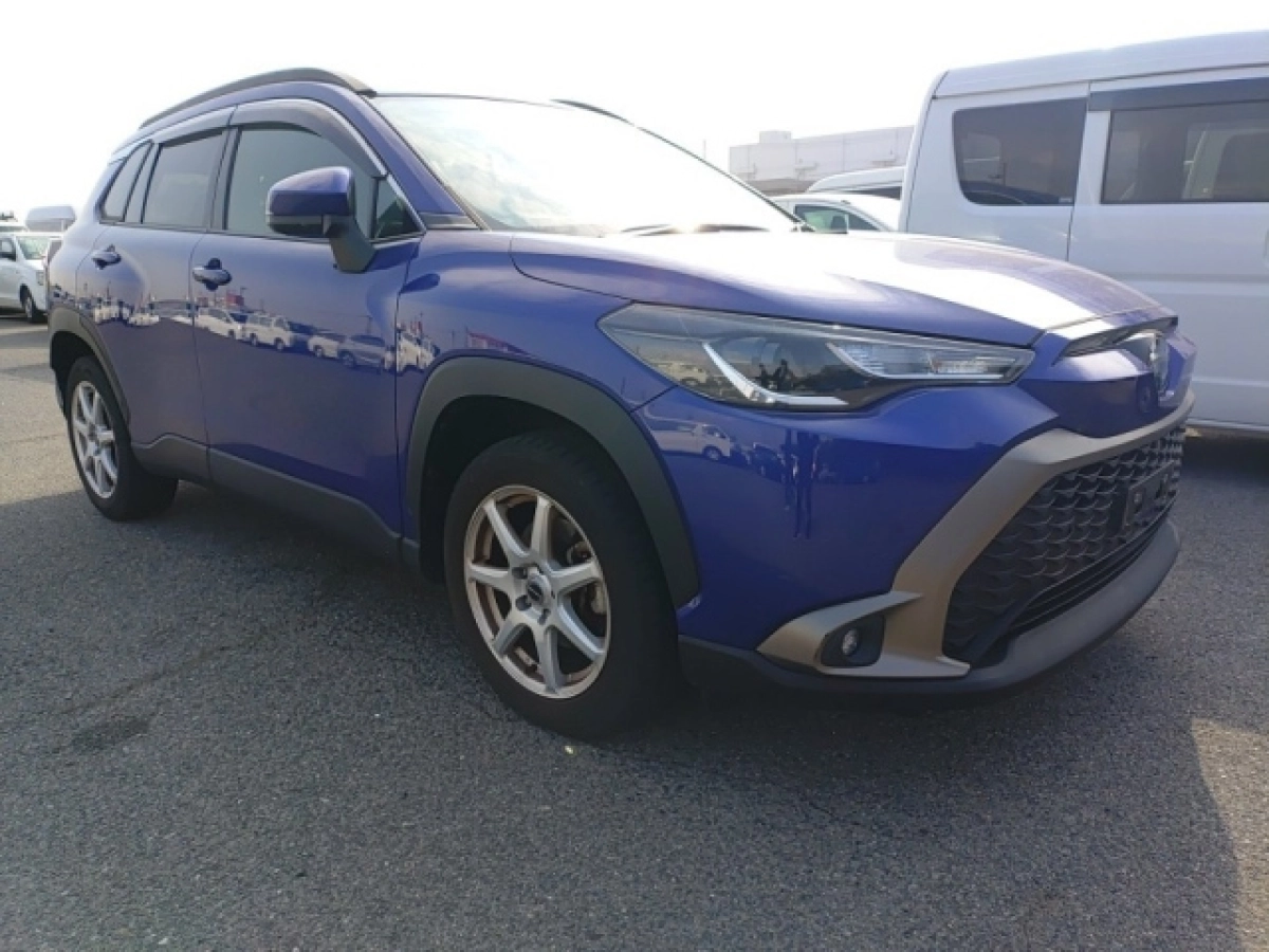 TOYOTA COROLLA CROSS