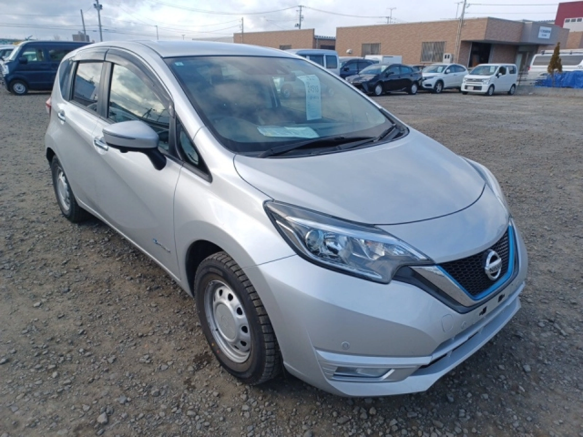 NISSAN NOTE