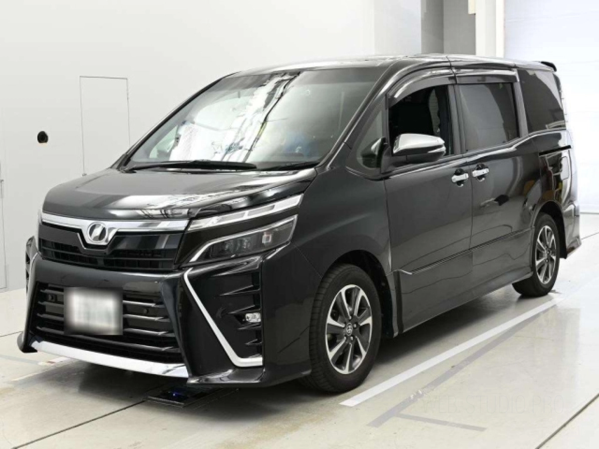 TOYOTA VOXY ZRR80W 2019