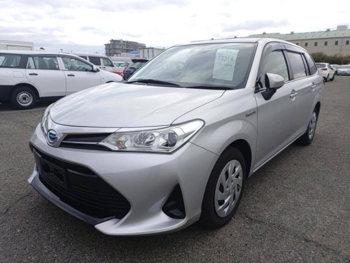 TOYOTA COROLLA FIELDER NKE165G 2019