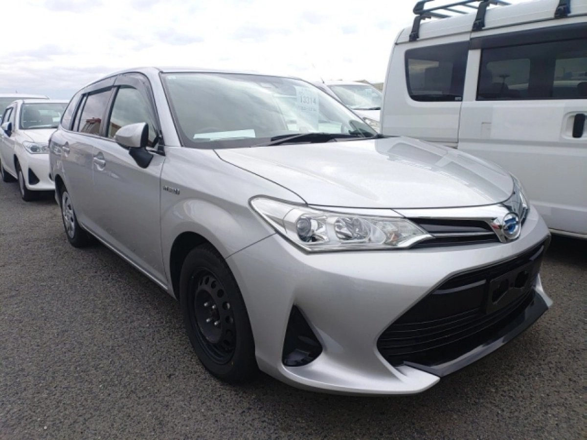 TOYOTA COROLLA FIELDER