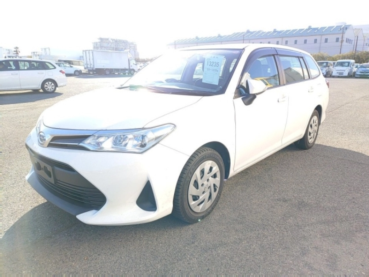 TOYOTA COROLLA FIELDER NKE165G 2021