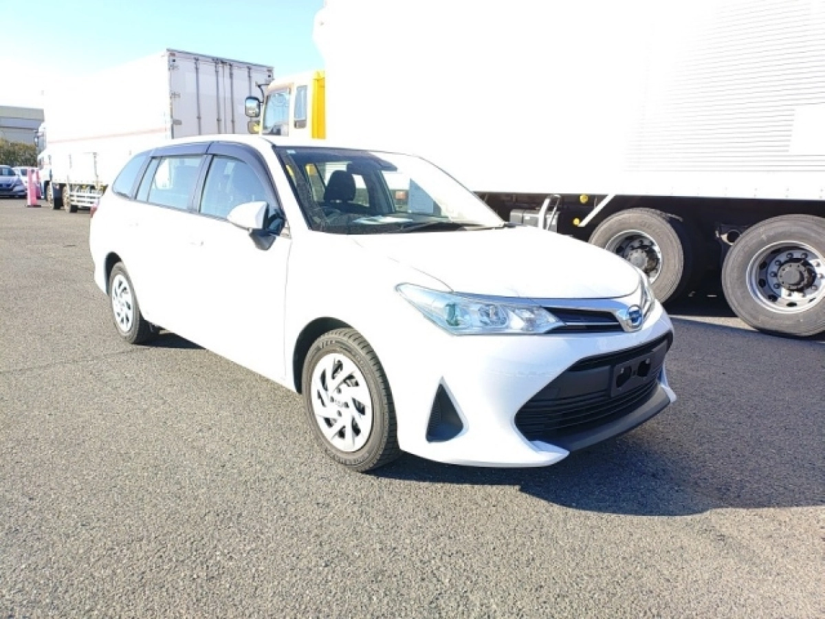 TOYOTA COROLLA FIELDER