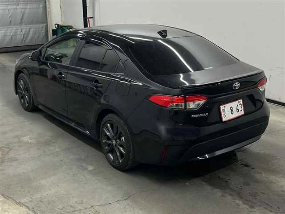 TOYOTA COROLLA