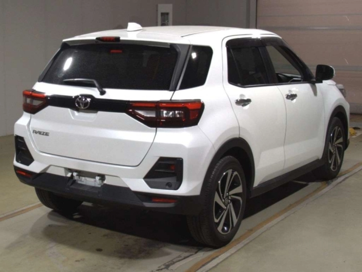 TOYOTA RAIZE