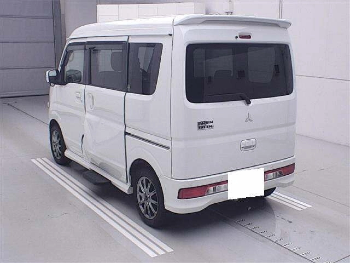 MITSUBISHI TOWNBOX