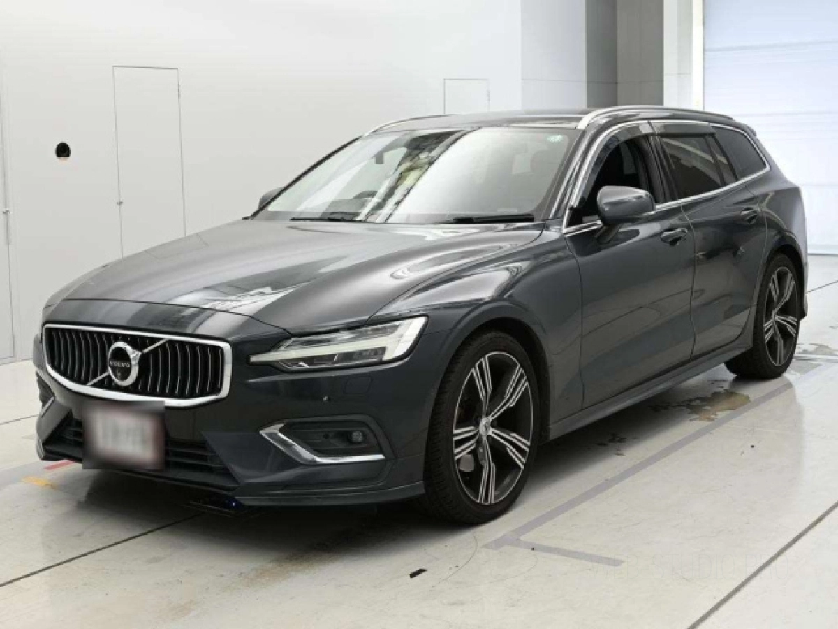 VOLVO V60 ZB420 2019