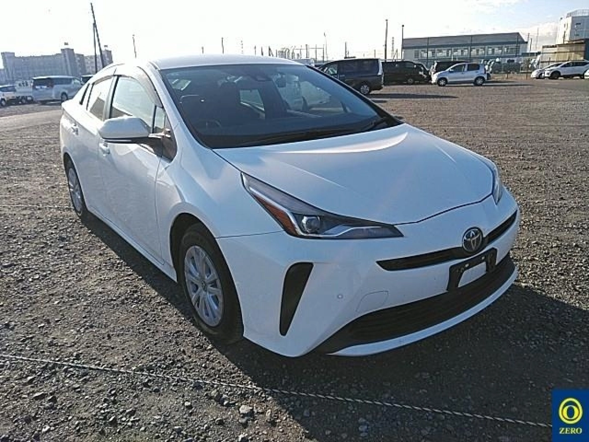 TOYOTA PRIUS ZVW51 2021