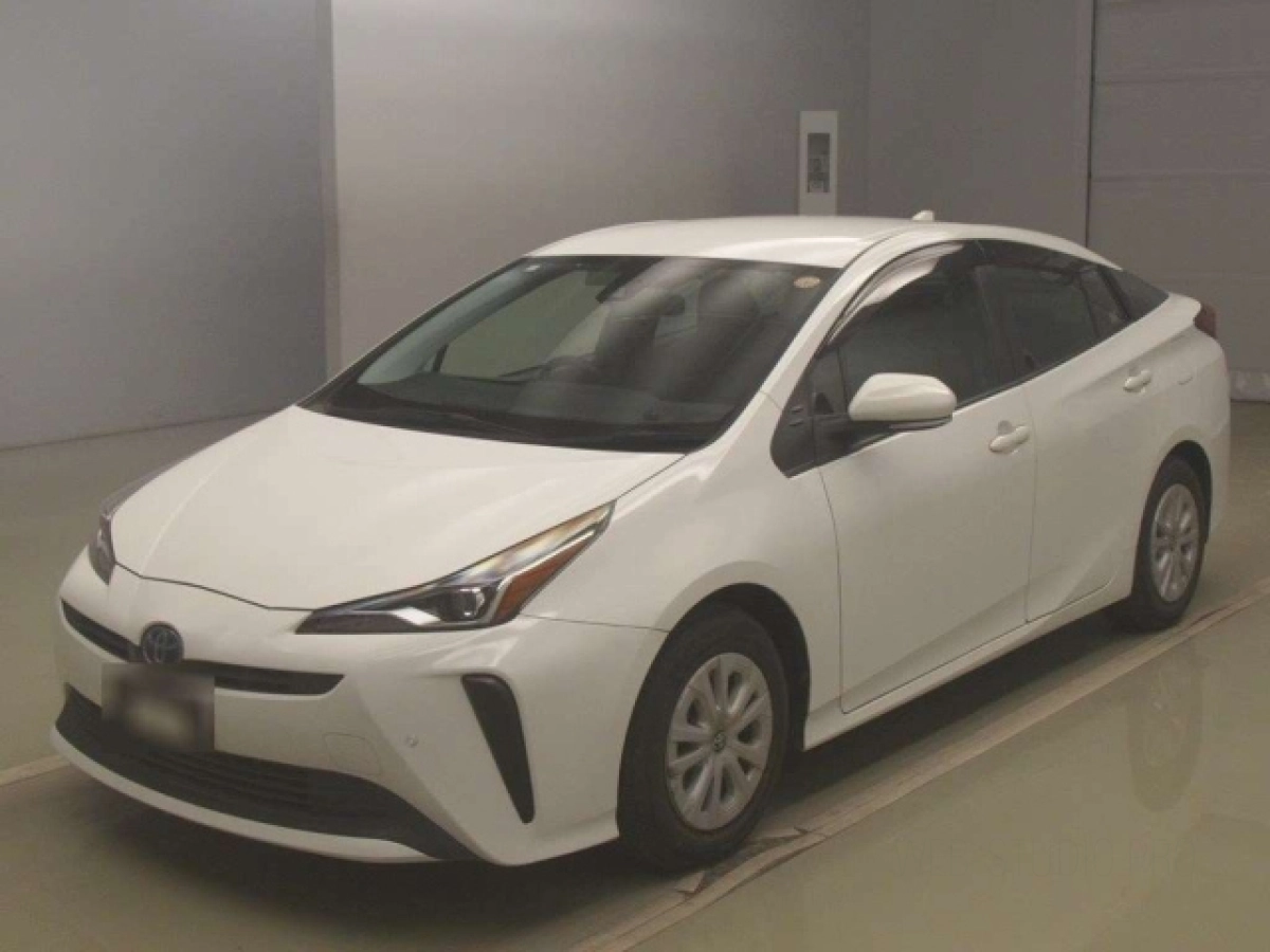 TOYOTA PRIUS ZVW51 2021