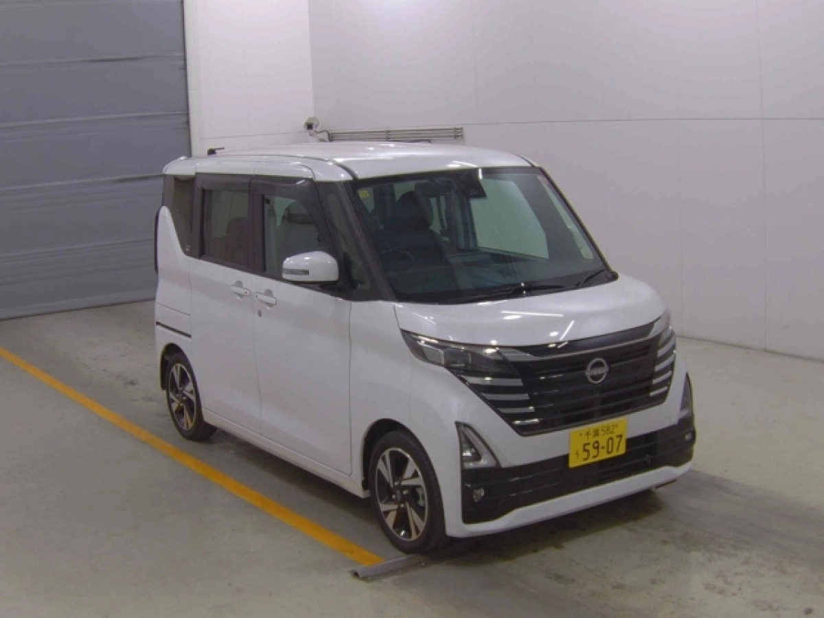 NISSAN ROOX B45A 2023