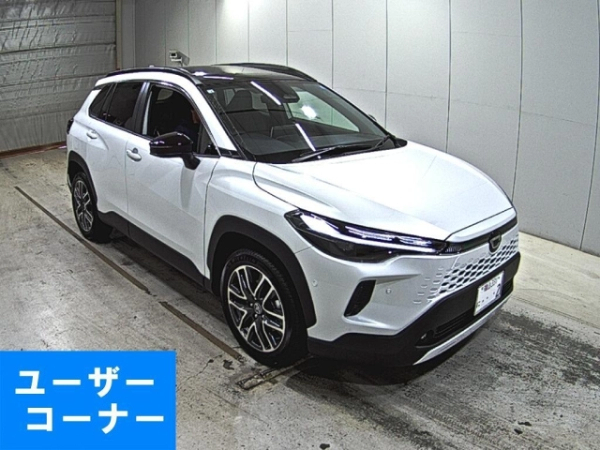 TOYOTA COROLLA CROSS ZVG13 2026
