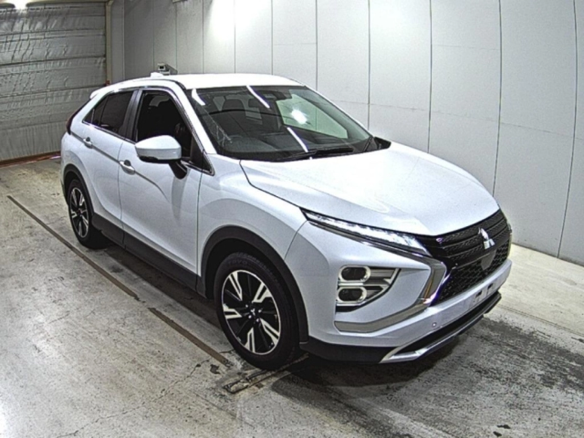 MITSUBISHI ECLIPSE CROSS GK1W 2021
