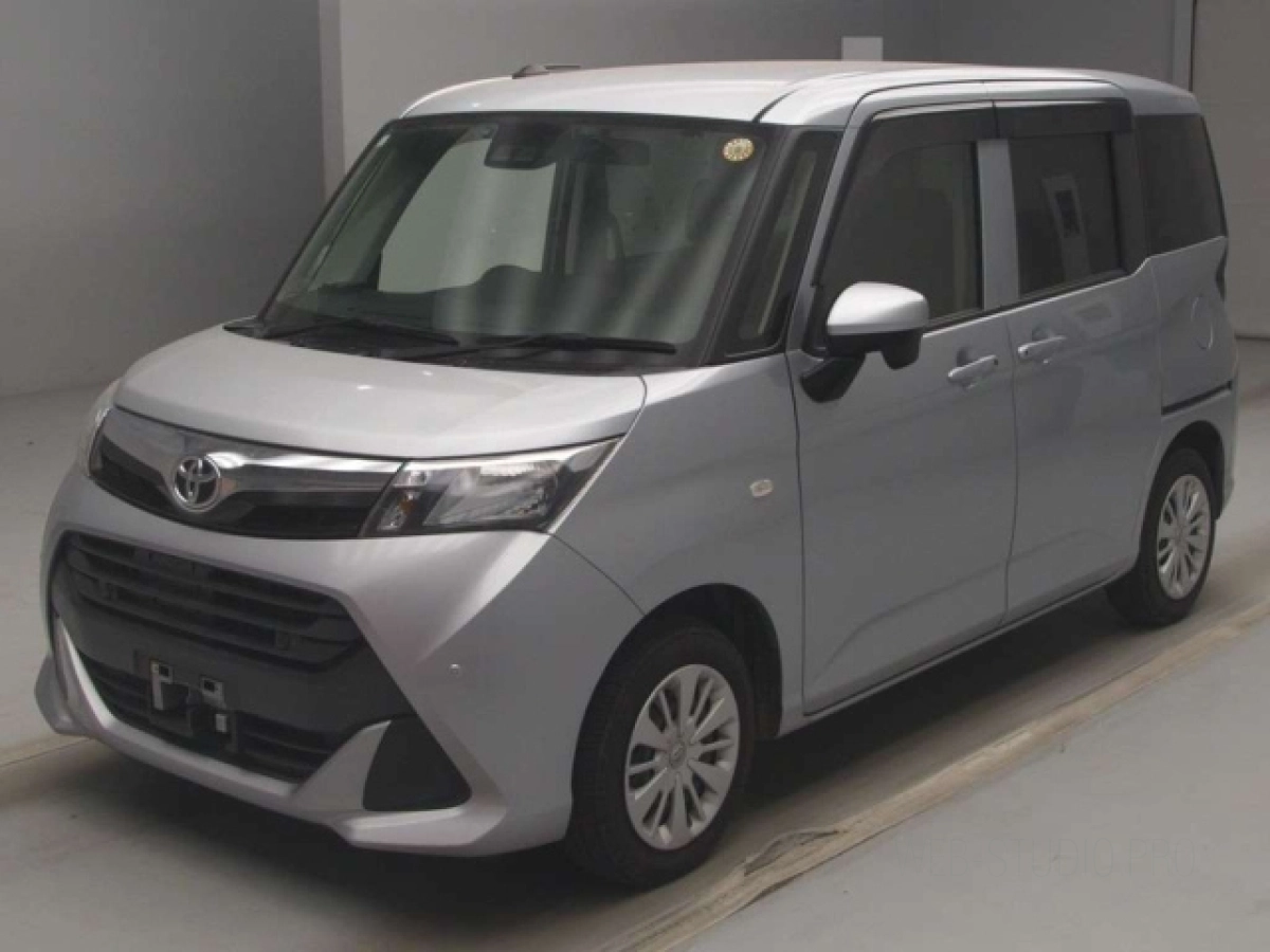 TOYOTA TANK M900A 2020