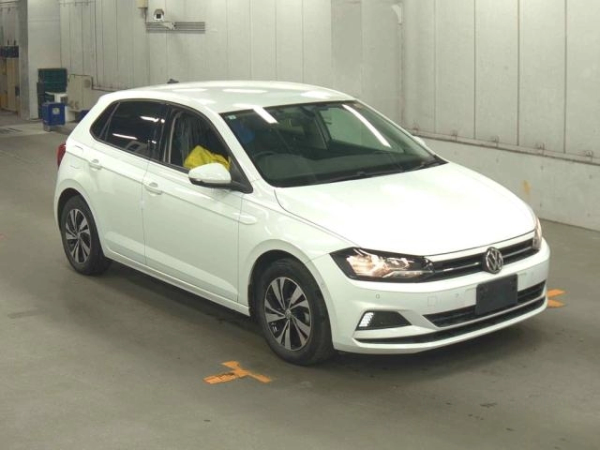 VOLKSWAGEN POLO AWCHZ 2019