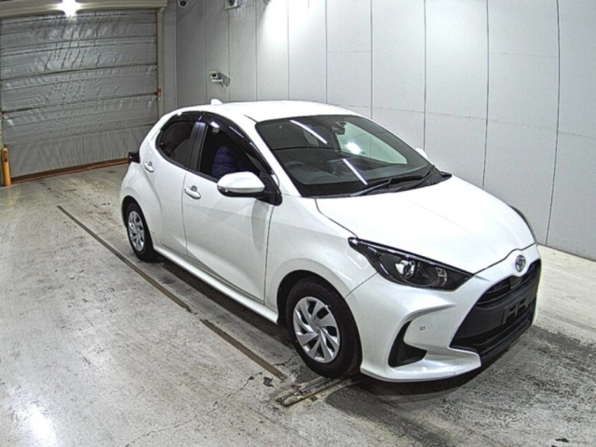 TOYOTA YARIS KSP210 2020