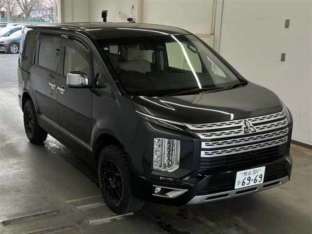 MITSUBISHI DELICA D5 CV1W 2022