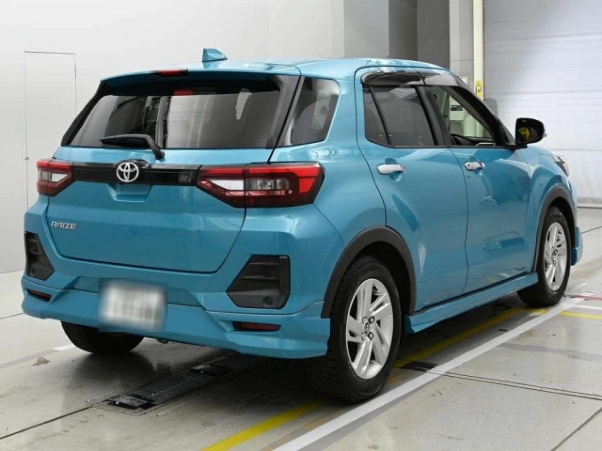 TOYOTA RAIZE
