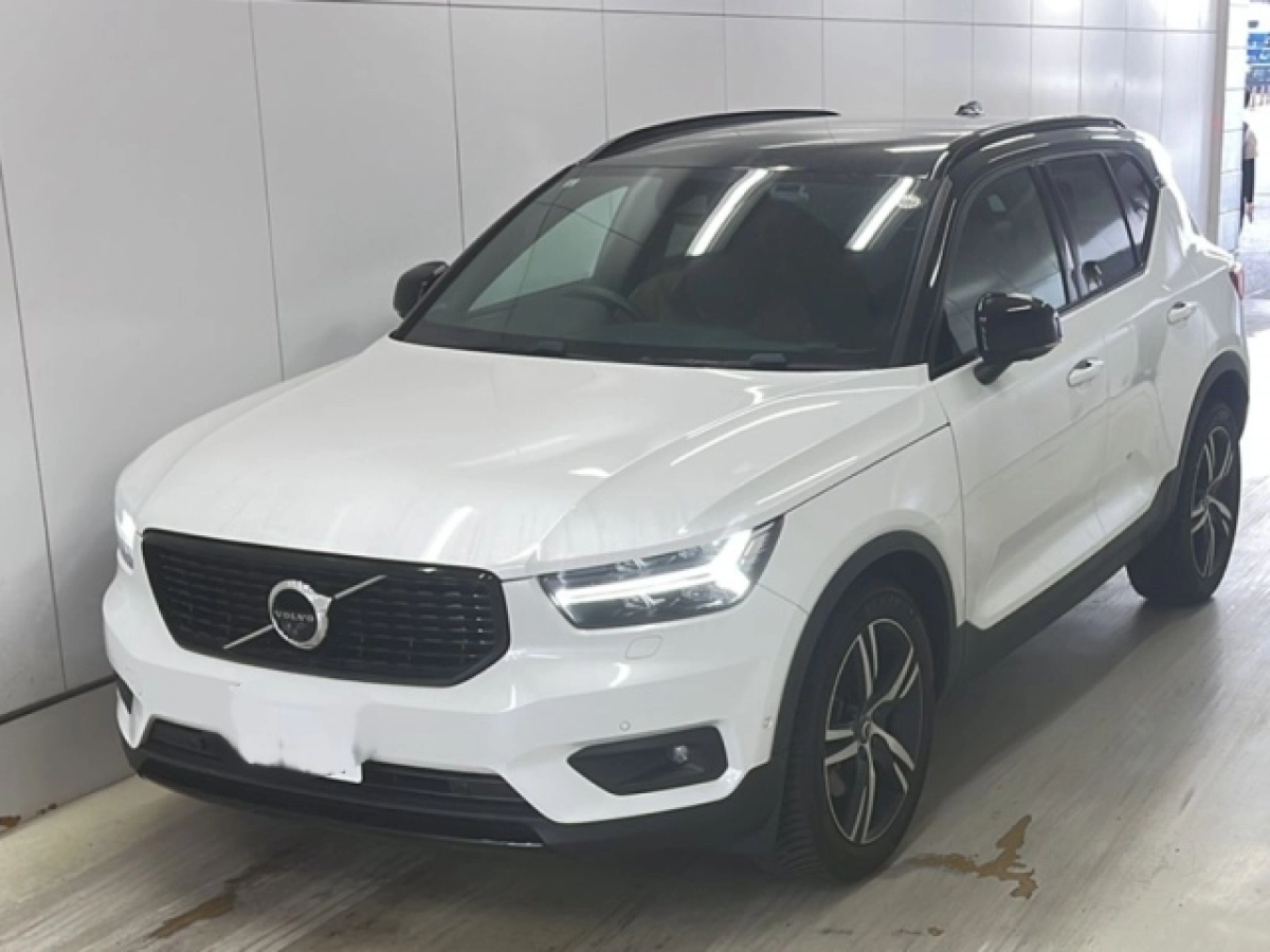 VOLVO XC40 XB420XC 2019