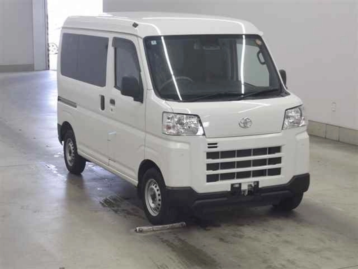 TOYOTA PIXIS VAN S700M 2023