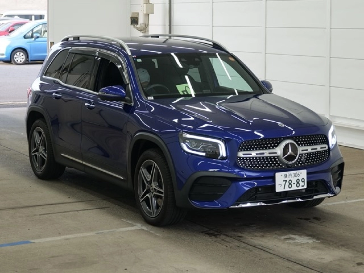 MERCEDES BENZ GLB 247684M 2024