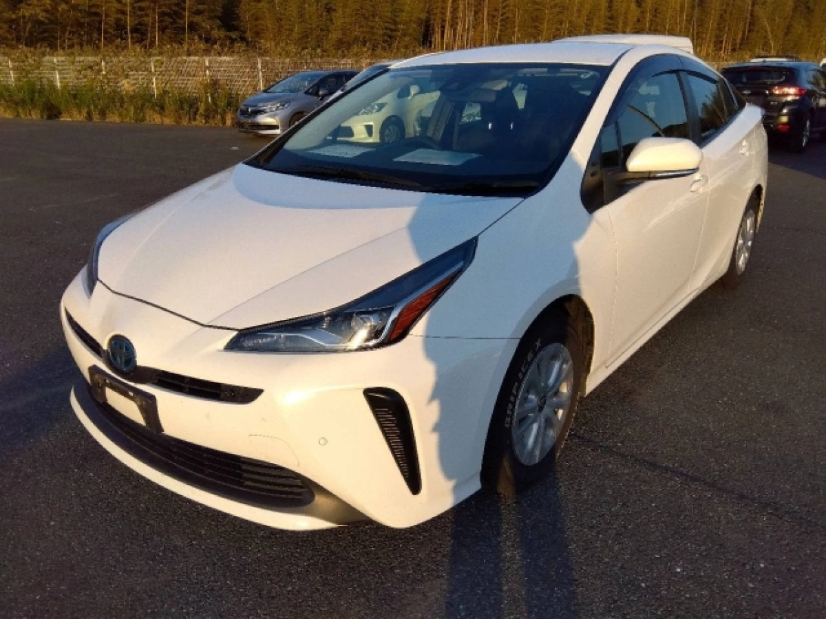 TOYOTA PRIUS ZVW51 2021