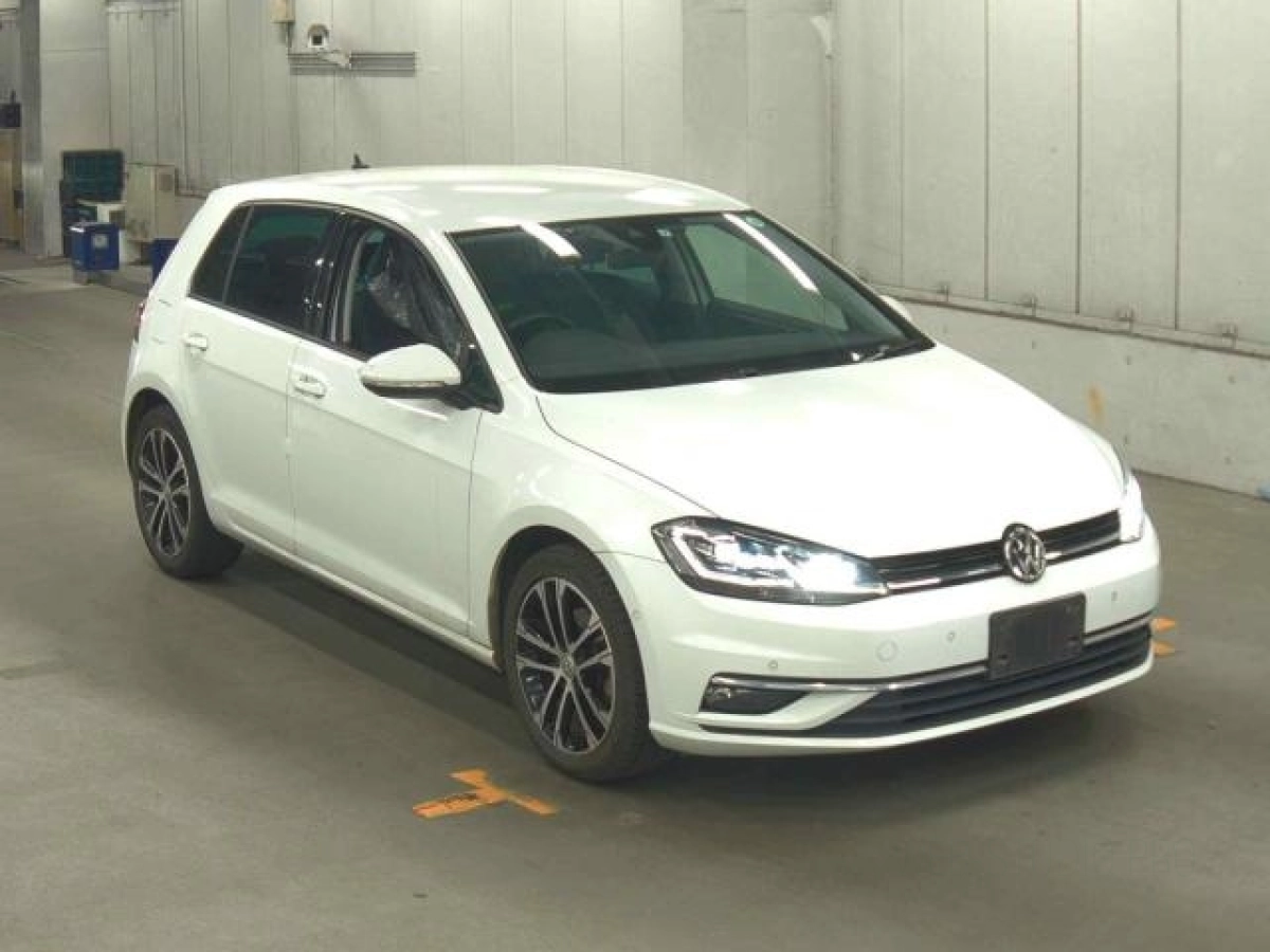 VOLKSWAGEN GOLF AUCJZ 2019