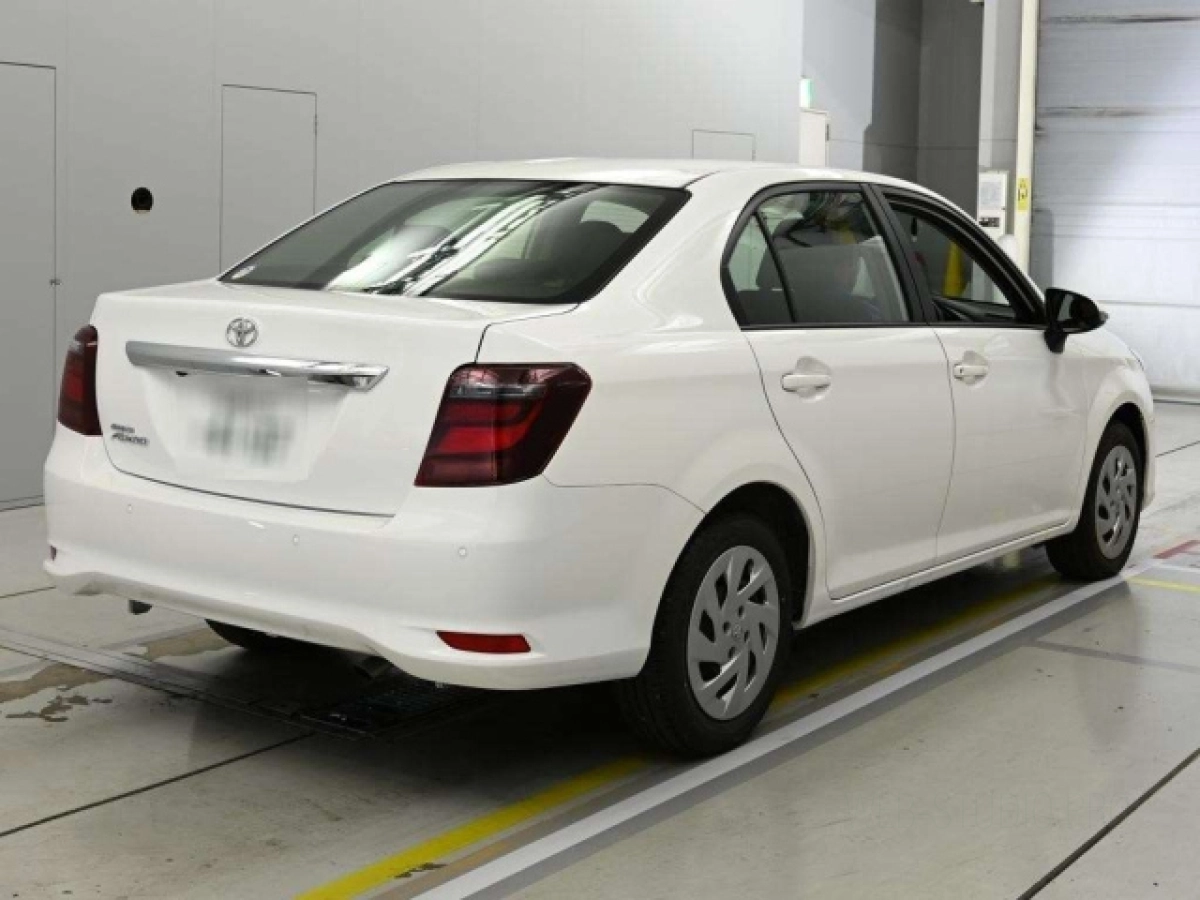 TOYOTA COROLLA AXIO