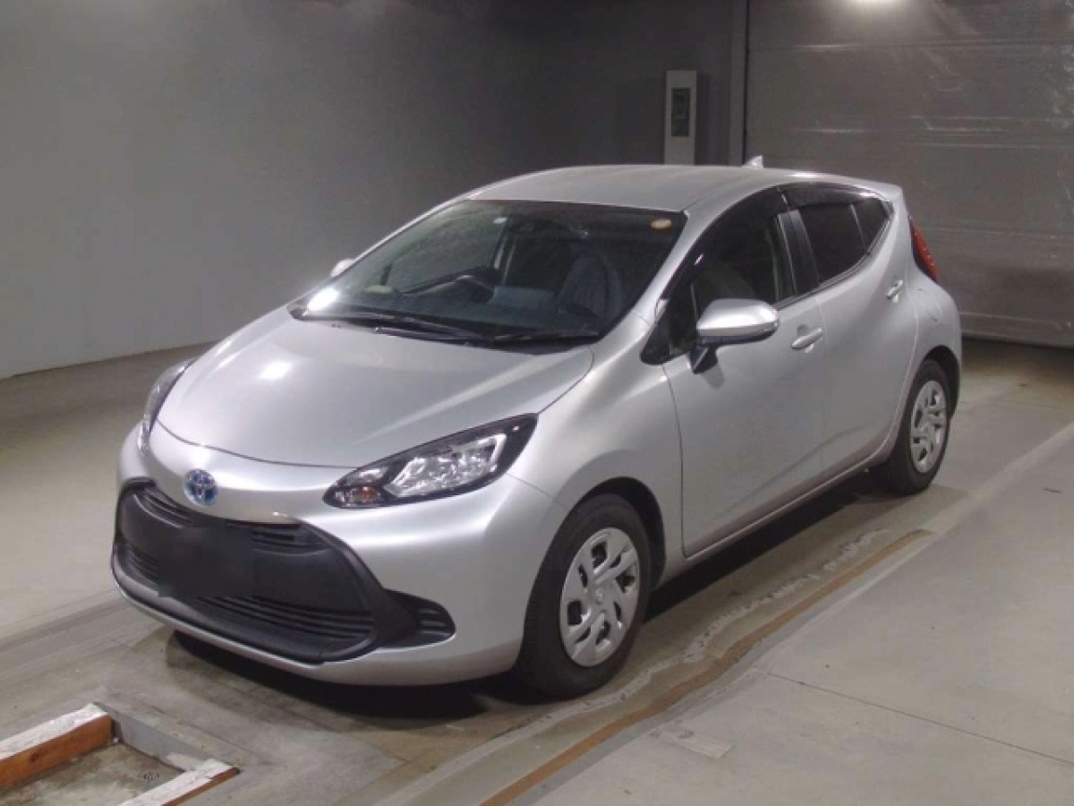 TOYOTA AQUA MXPK11 2023