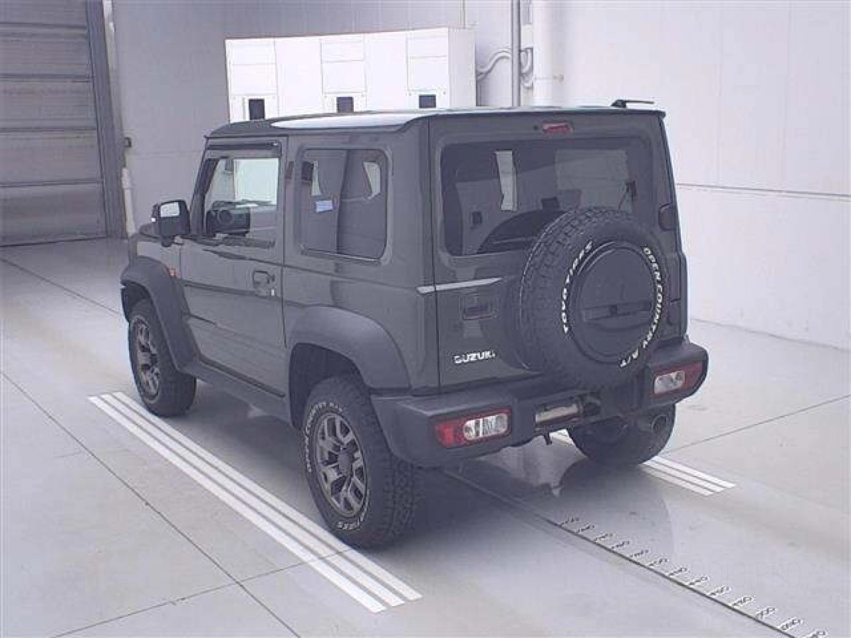 SUZUKI JIMNY SIERRA