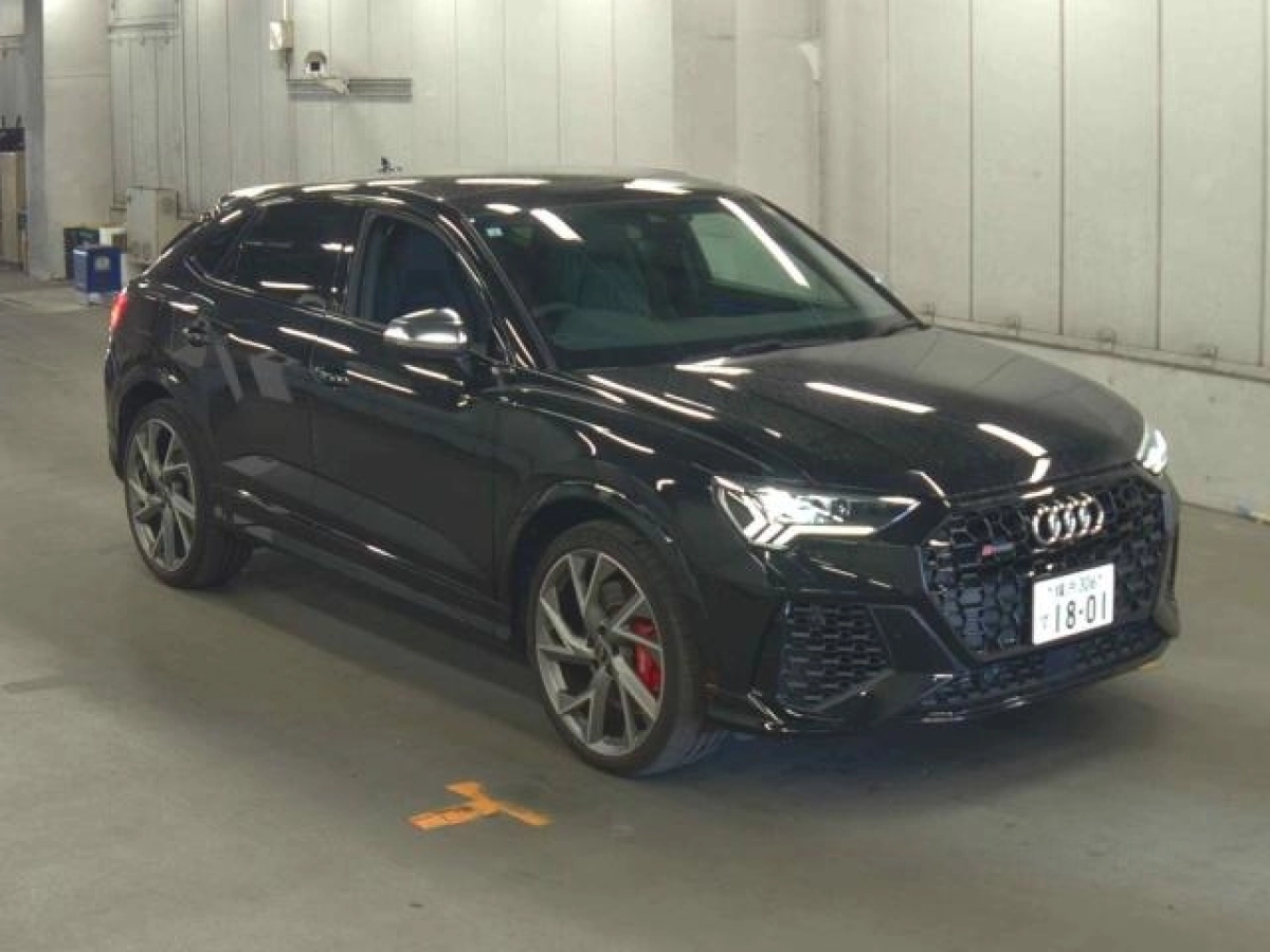AUDI RS Q3 F3DNWF 2021