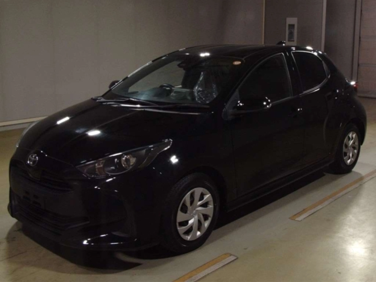 TOYOTA YARIS KSP210 2023