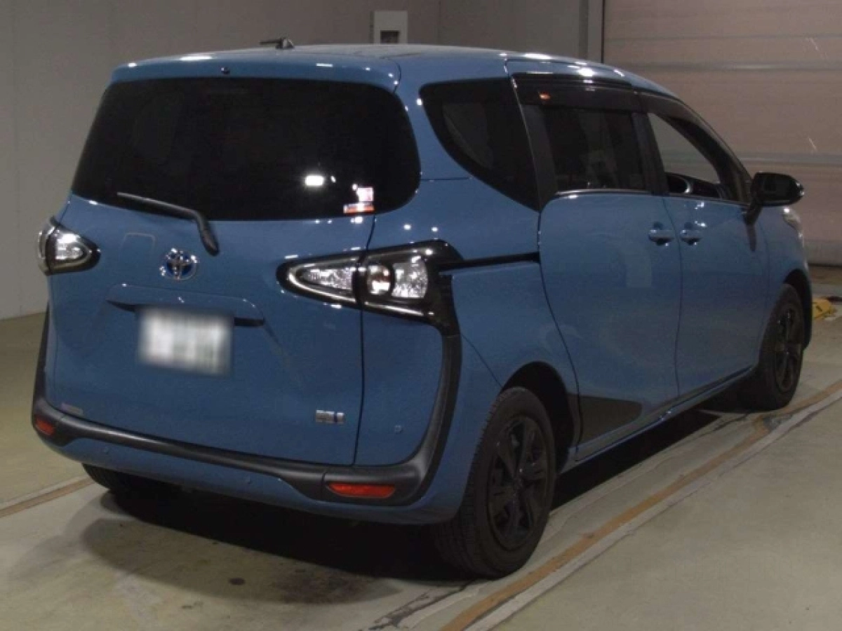 TOYOTA SIENTA