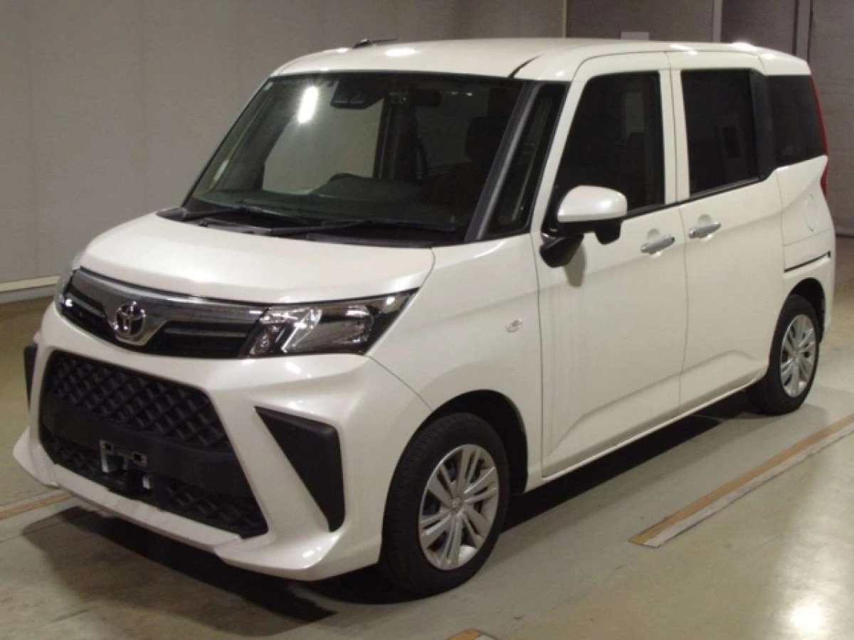 TOYOTA ROOMY M900A 2023