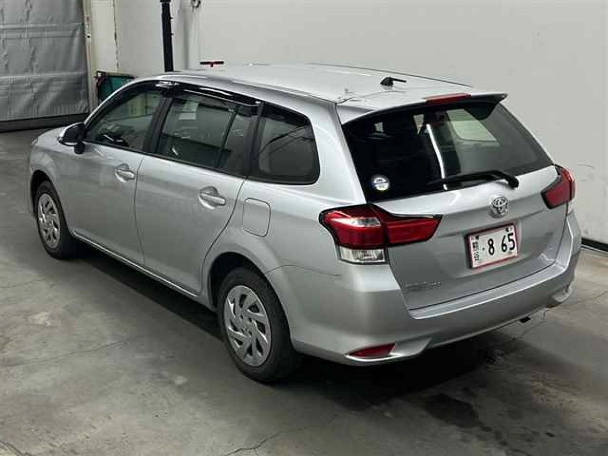 TOYOTA COROLLA FIELDER