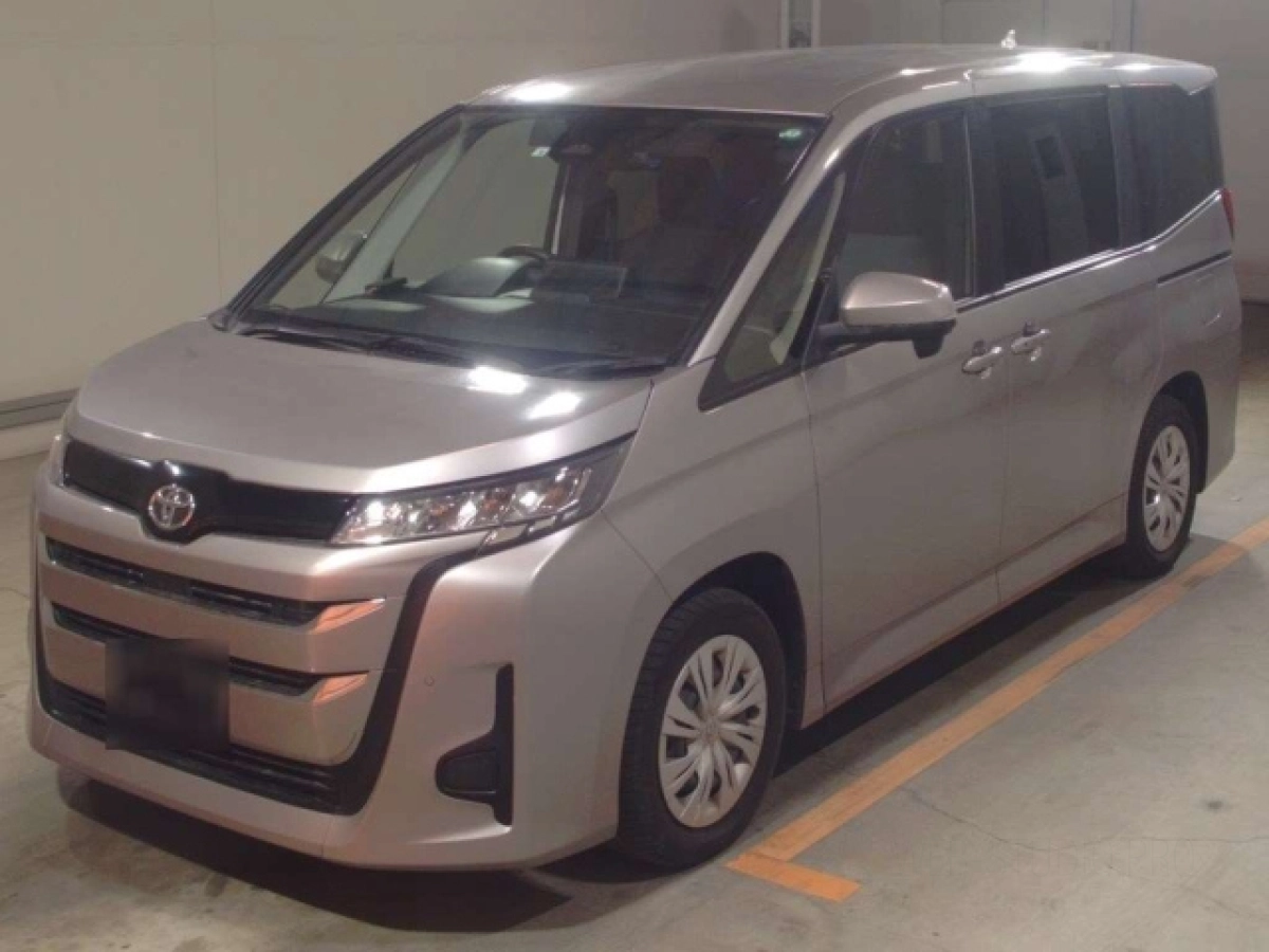 TOYOTA NOAH MZRA90W 2022