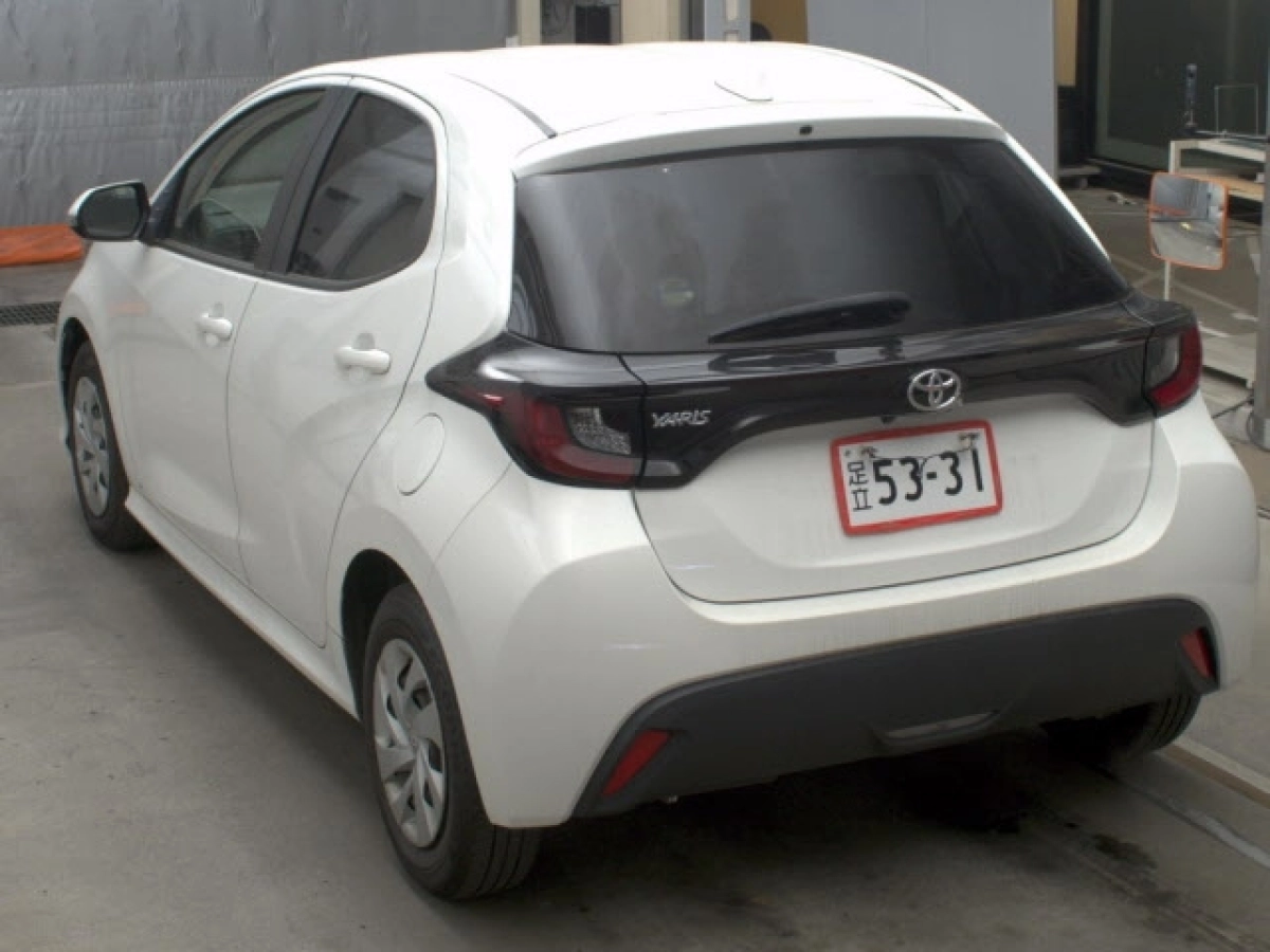 TOYOTA YARIS