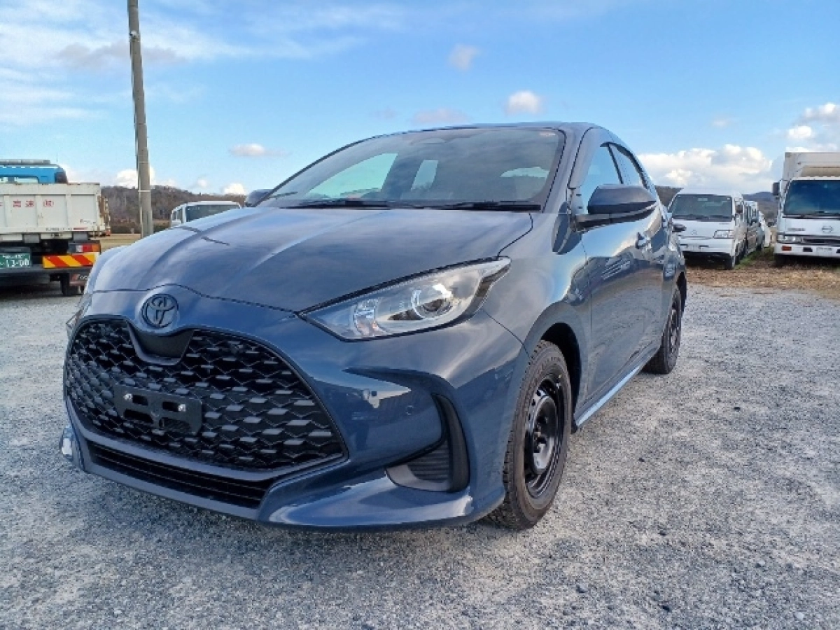 TOYOTA YARIS KSP210 2025